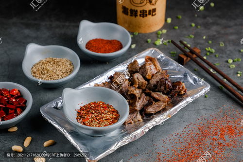 大油邊 街頭小吃中的美食藝術(shù)與攝影素材的完美結(jié)合